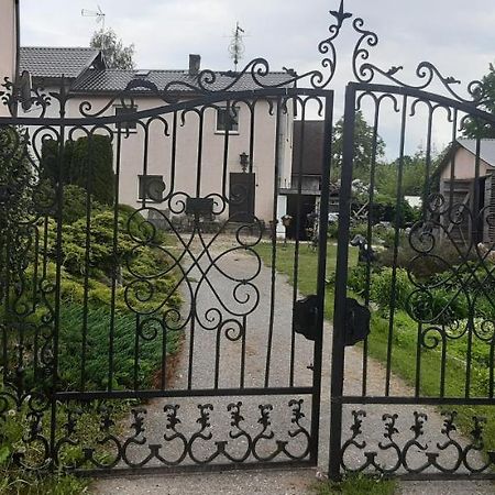 Viesu Nams "Laimes Pakavs" Hotel Straupe Kültér fotó