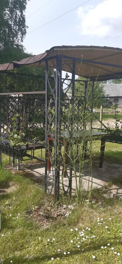 Viesu Nams "Laimes Pakavs" Hotel Straupe Kültér fotó