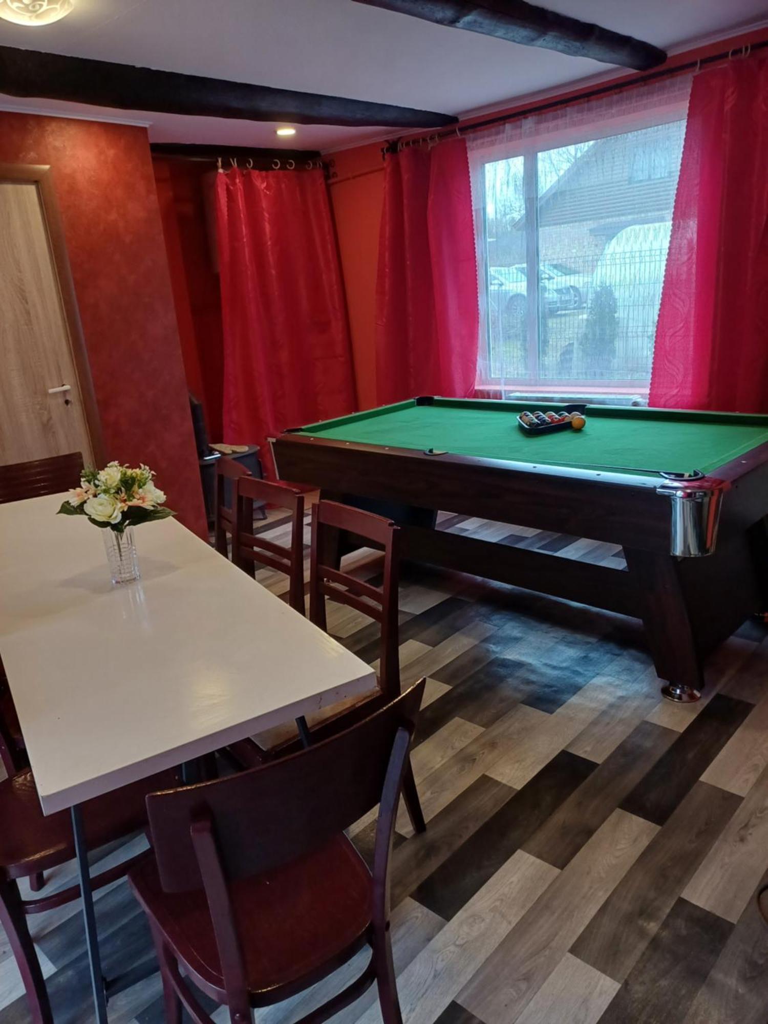 Viesu Nams "Laimes Pakavs" Hotel Straupe Kültér fotó